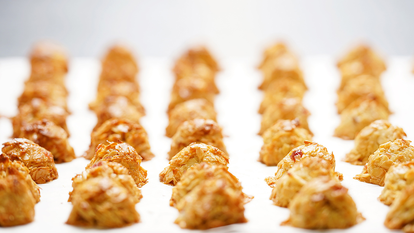 Slider Image 0